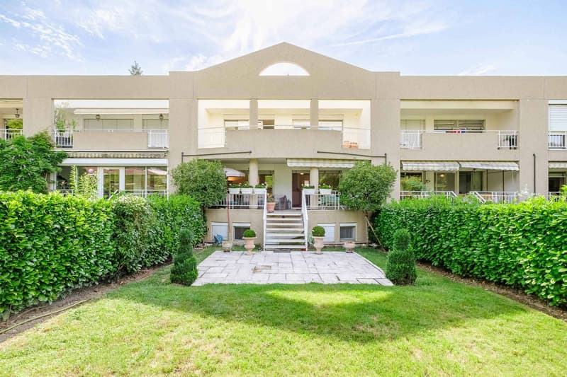 Piacevole duplex di 5 locali con terrazza e giardino (1)