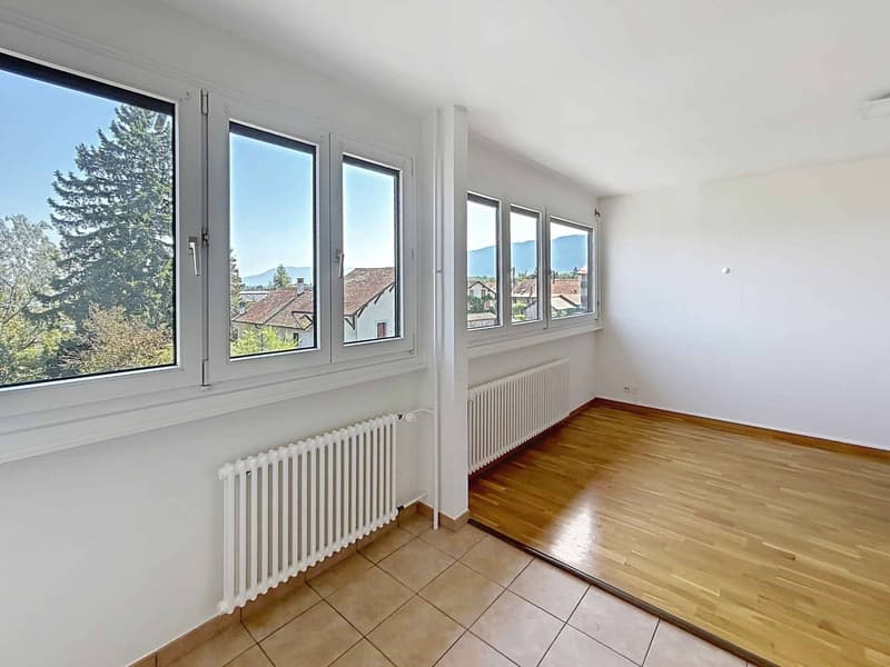 EN EXCLUSIVITE - Agréable 2 pièces au cur du village (1)