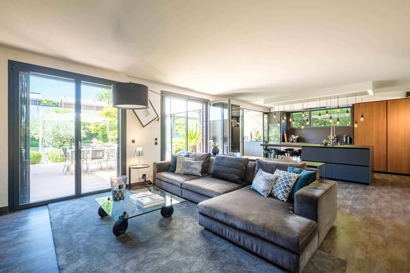 En exclusivité! Magnifique townhouse MINERGIE, au calme absolu (2)