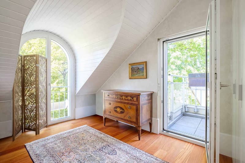 En exclusivité ! Belle maison mitoyenne dans un écrin de verdure (8)