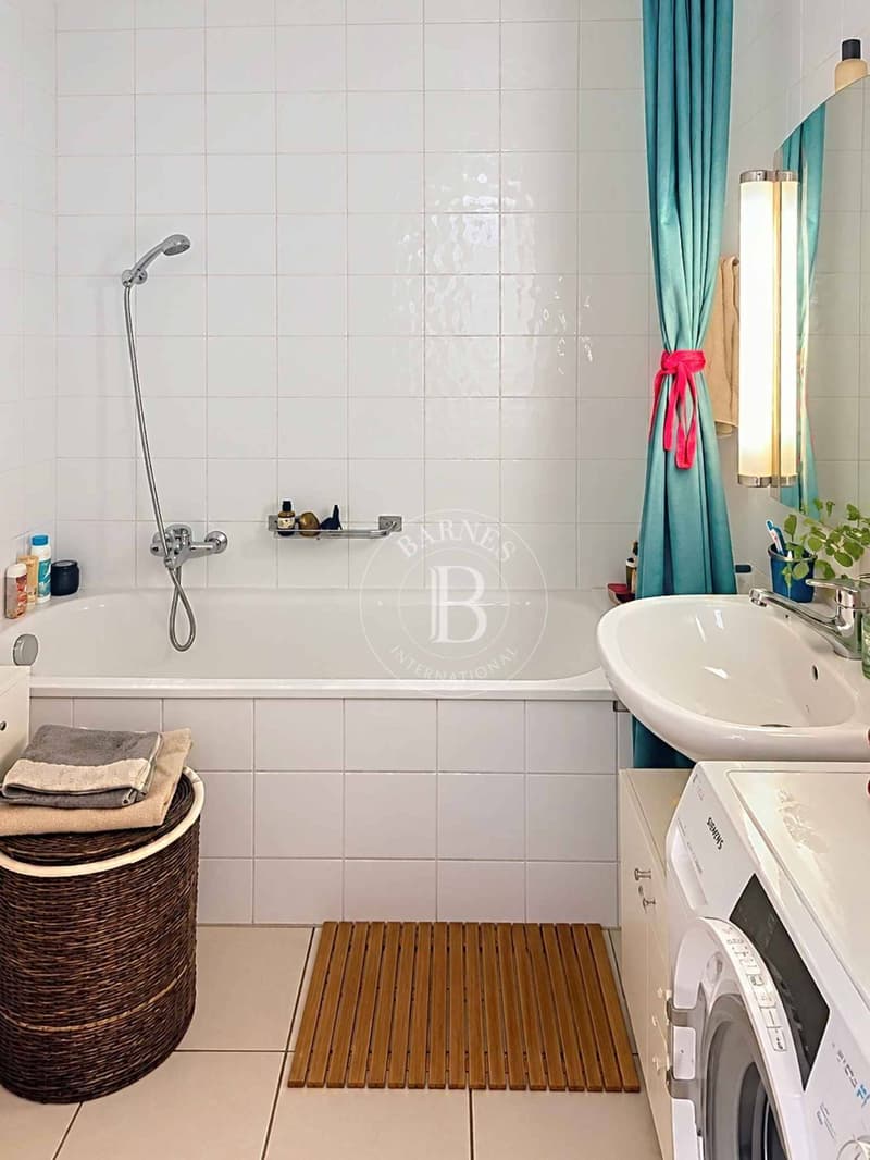 Bel appartement de 4 pièces en étage élevé au coeur de Champel (8)