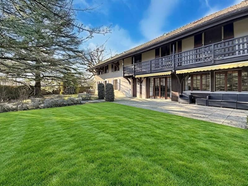CO-EXCLUSIVE! Magnificent character property near Nyon (13)