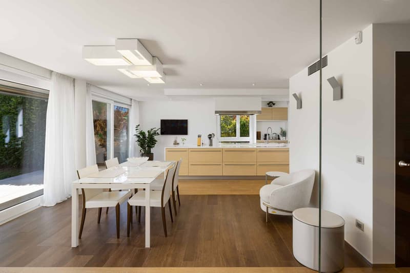 Magnifico hotel particolare con prestazioni di alto standing (4)