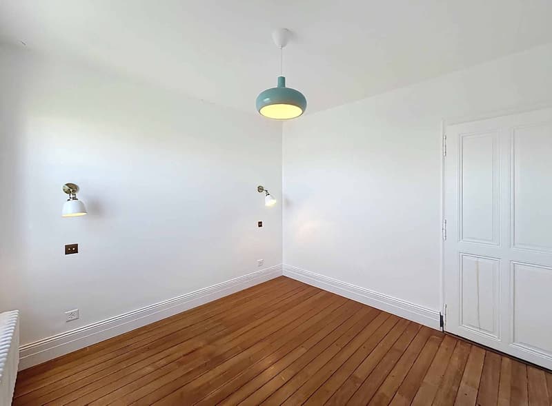 Historic house renovated with charm (8)