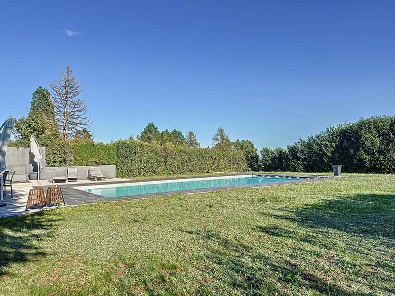 House with special charm and lake view (10)