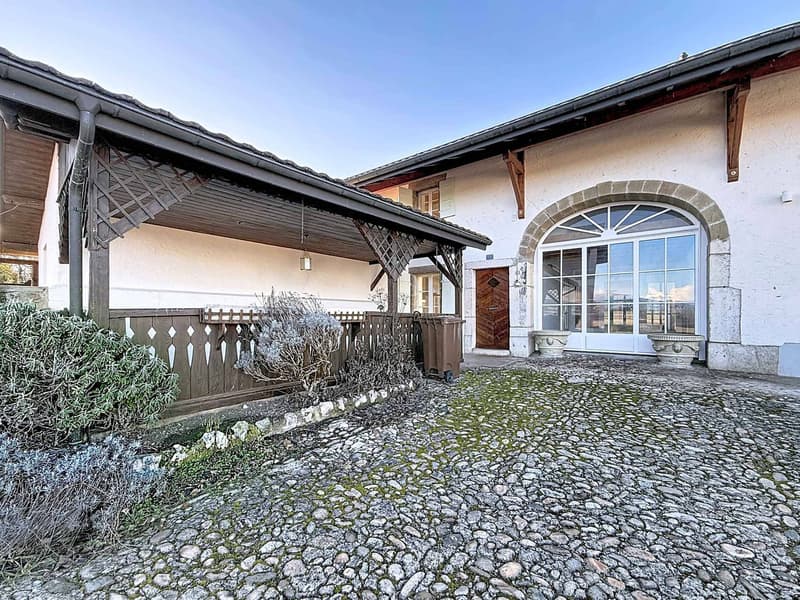 IN ESCLUSIVA ! Bella casa autentica con charme innegabile (9)