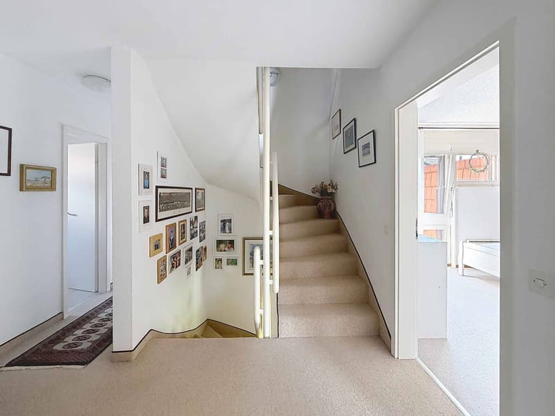 Charming renovated semi-detached villa (10)