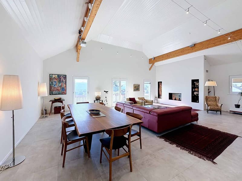 Duplex de Standing avec vue sur le Lac et les Alpes (1)