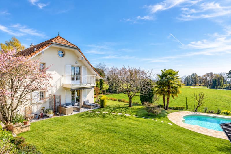 EXCLUSIVITE - Magnifique propriété individuelle (5)
