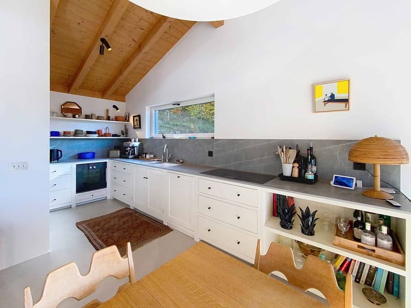 Bellissima casa nella natura (6)