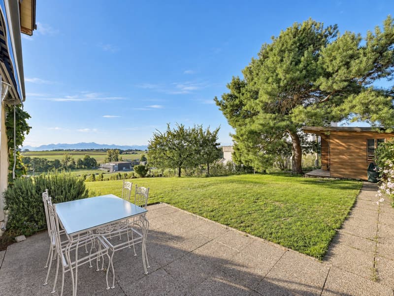 Une maison de caractère pleine d'âme au cur de Colombier (1)