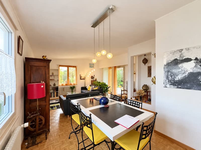 Villa individuelle avec un beau jardin à La Sarraz (3)