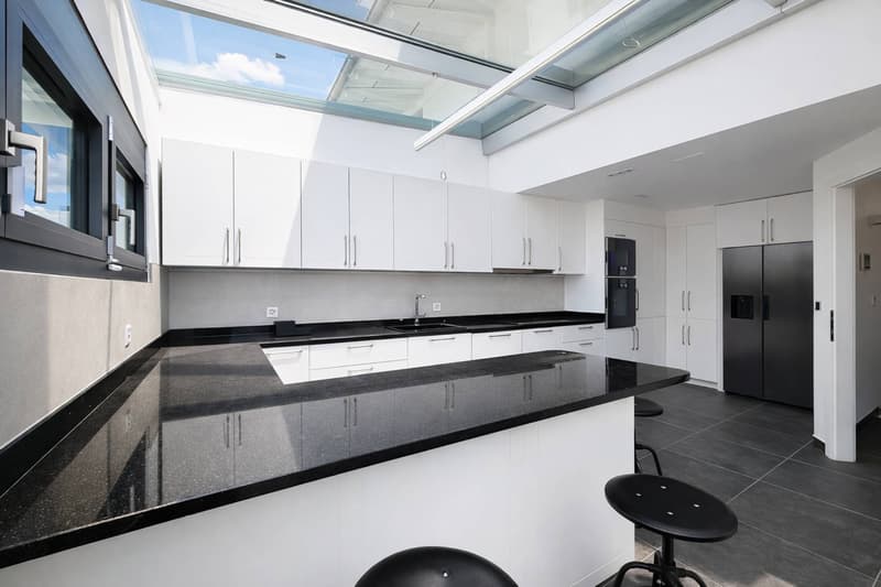 Exceptional contemporary villa at the gates of Lausanne (4)