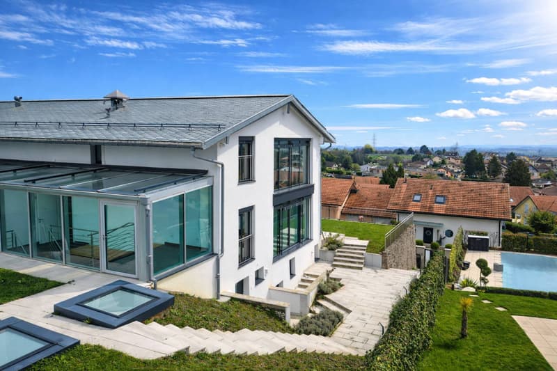 Exceptional contemporary villa at the gates of Lausanne (2)