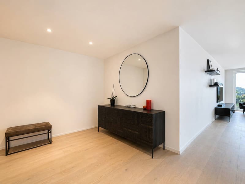 165 m² high-standard apartment on the ground floor (2)