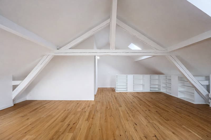 Dreieinhalb-Zimmer-Triplex - großer Garten und teilweise Seeblick (5)