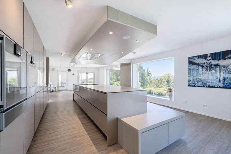 Villa moderna di oltre 350 m² con vista sul lago (3)