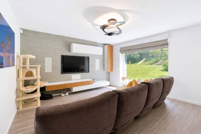 Villa moderna di oltre 350 m² con vista sul lago (6)