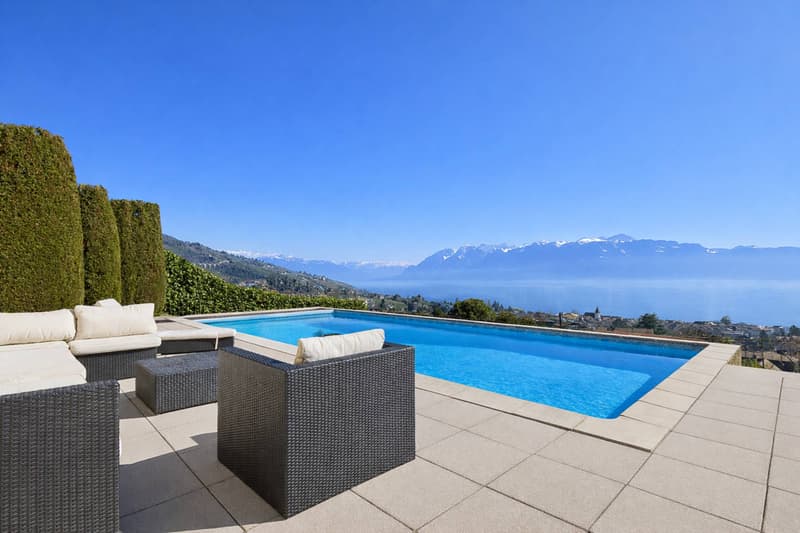 Esclusività a Lutry: Villa padronale di 420 m2 con vista lacustre panoramica (11)