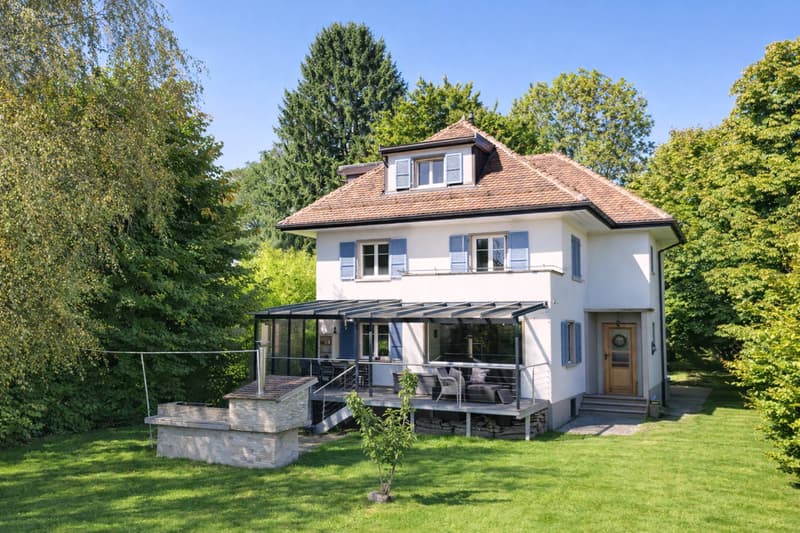 Renovated Bourgeois House in a Rural Setting (1)