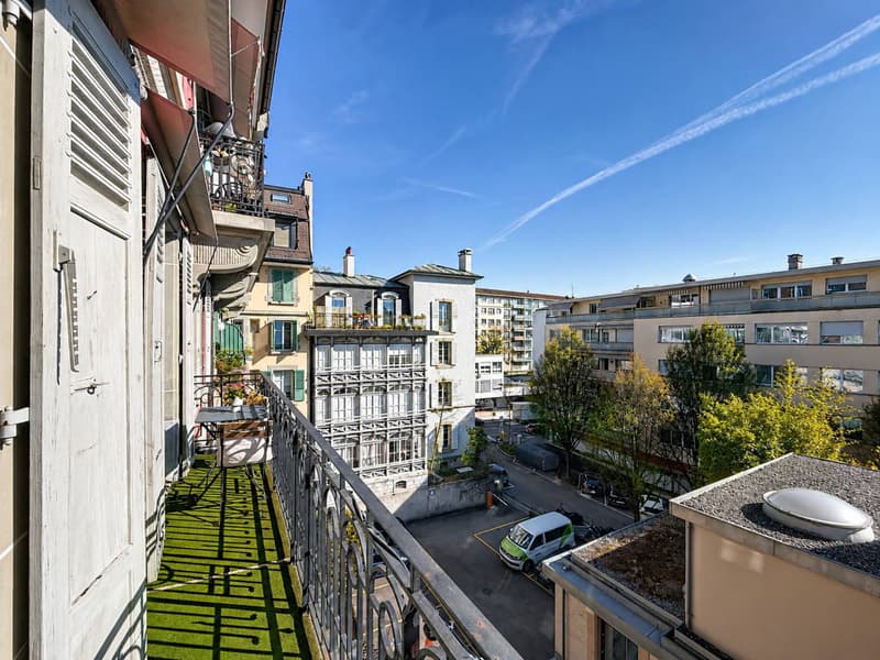 RARE ON THE MARKET Architect's apartment with 4.5 rooms - hyper city center! (5)