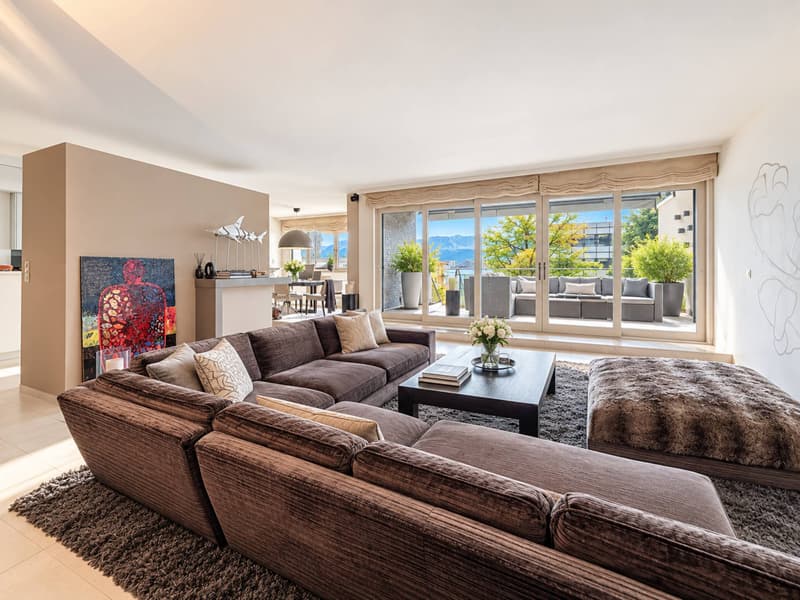 Duplex contemporain avec jardin privatif et vue sur les Alpes à Pully Sud (1)