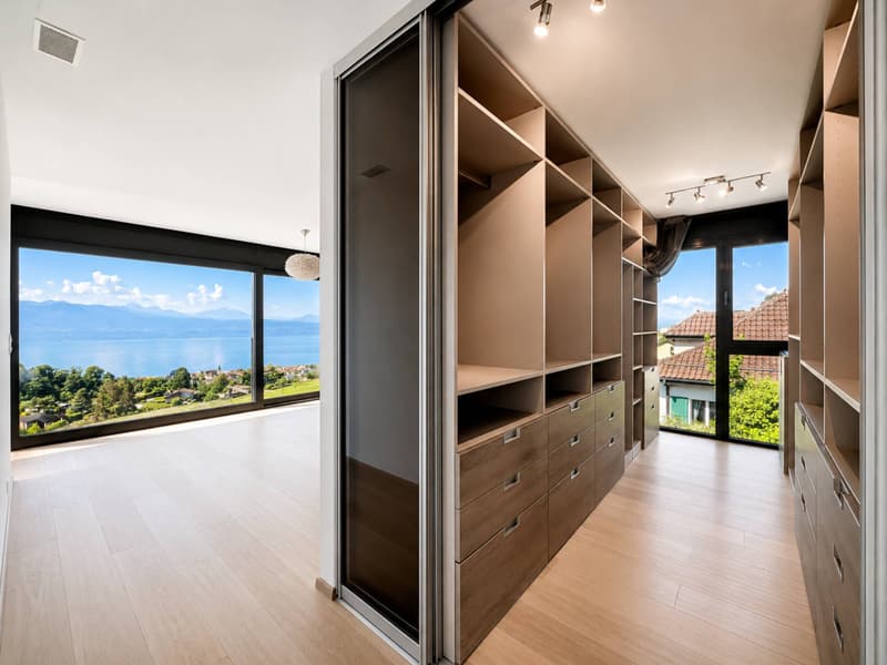 Proprietà contemporanea di 7 locali nel cuore di Lavaux (7)