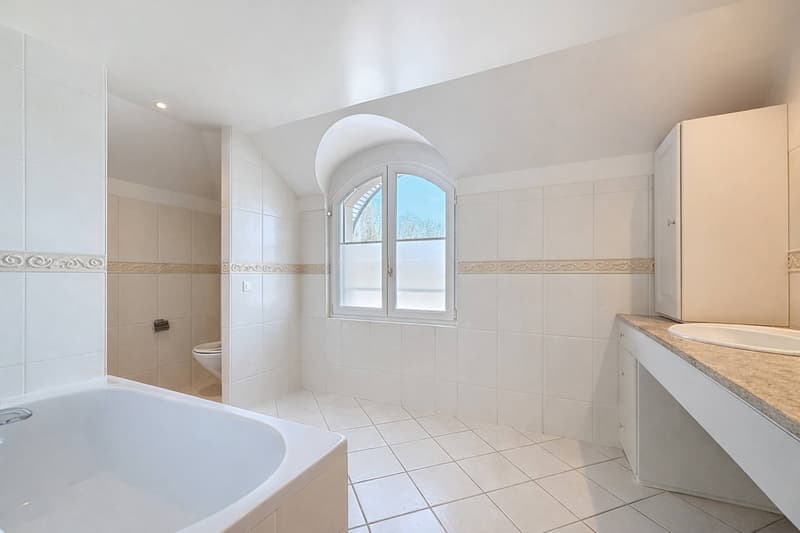 Exclusivité à Lutry Villa de maître de 420 m2 avec vue lac panoramique (12)