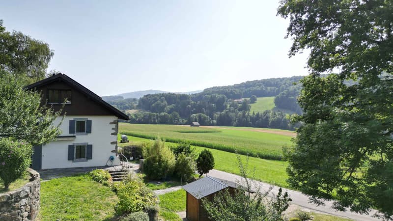 Corps de ferme rénové au cur de la nature (5)