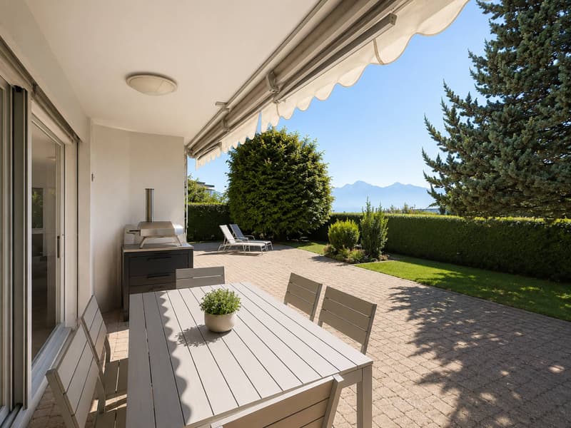 Appartement en rez-de-jardin de plus 145 m2 (1)