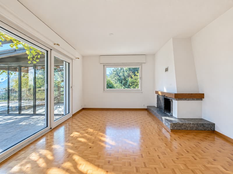 Villa avec piscine sur une parcelle de 1'654 m², vue lac et Alpes (3)