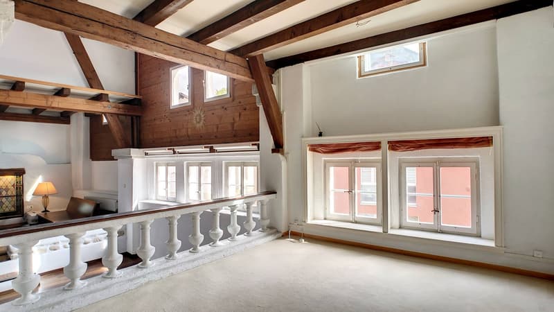 Large character house with potential for expansion (7)