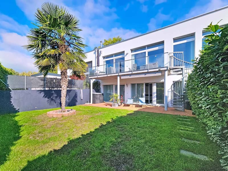 Casa a schiera di 5.5 locali con giardino e vigneti (2)