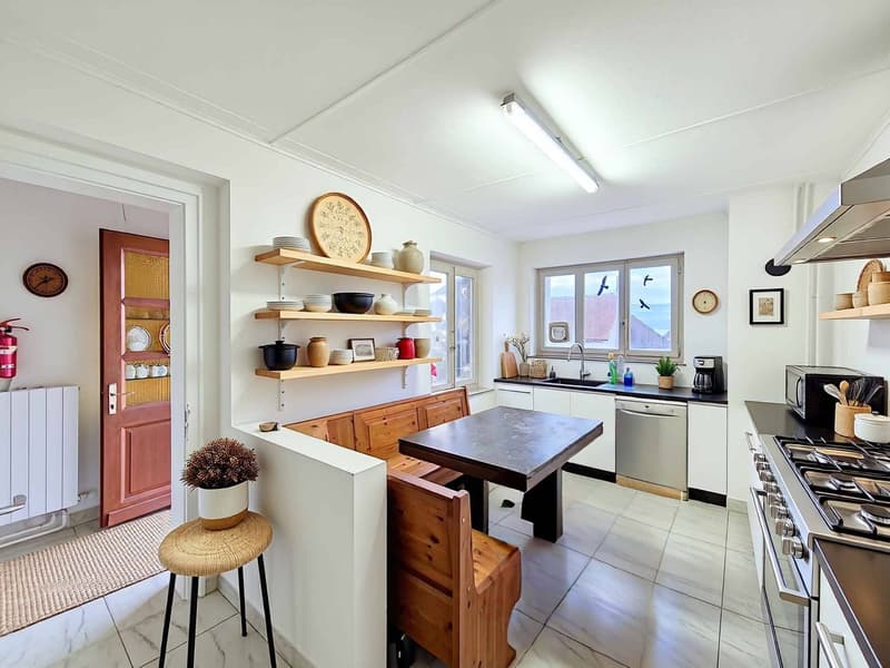 Individual house with potential for valorization (6)