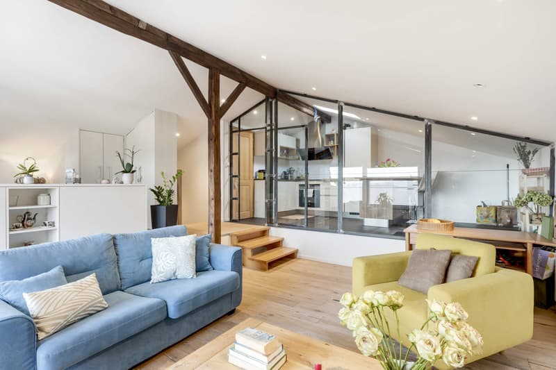 Beautiful village house with 3 apartments, terrace and garden (6)