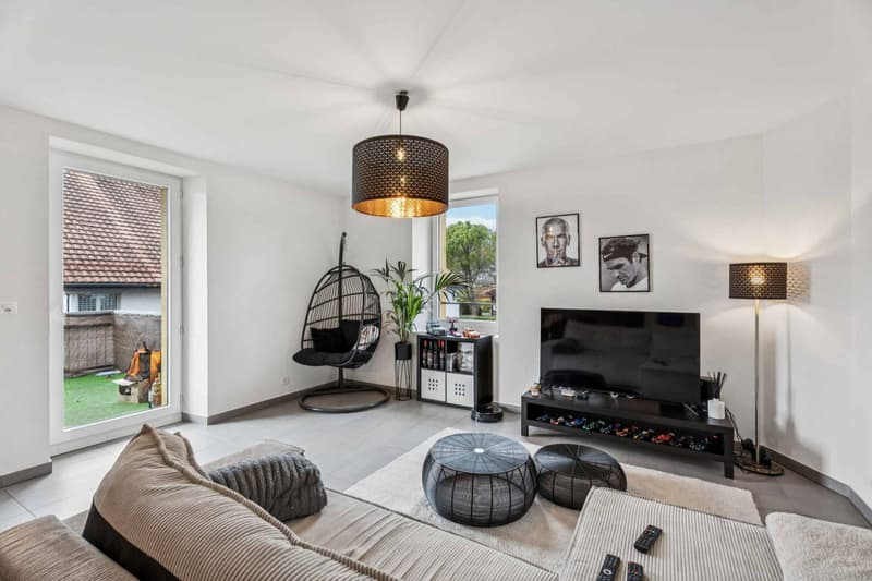 Rental income building in the heart of Champagne (VD) (2)