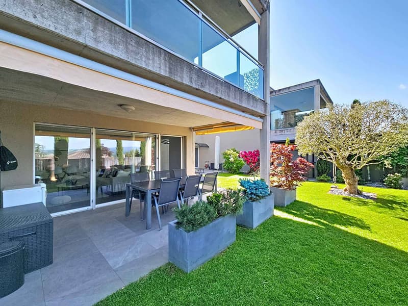 Beautiful 6.5-Room Family House with Potential for Independent Activity (3)