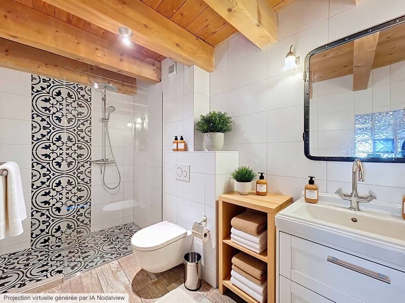 Maison de caractère rénovée avec studio indépendant et espaces généreux (6)