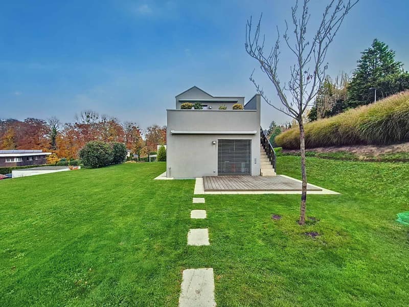 Villa unique dans un quartier résidentiel ! (12)