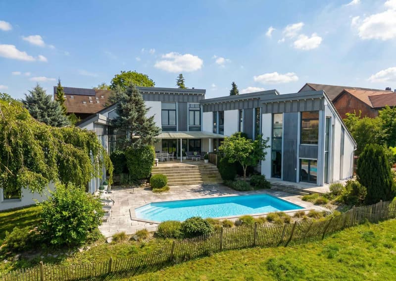 Villa d'architecte contemporaine de 7.5 pièces avec piscine (1)