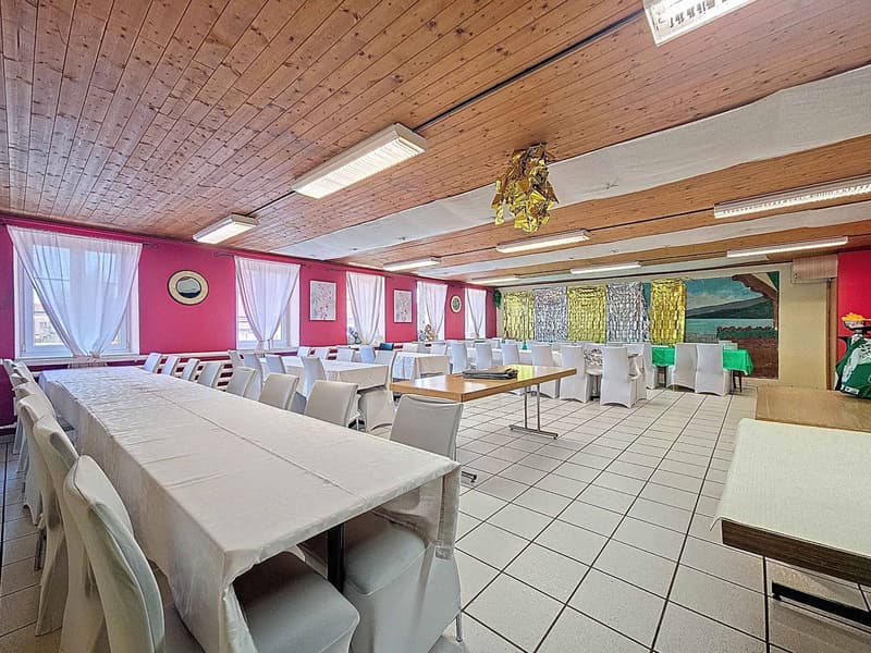 Immeuble d'habitation avec café-restaurant au coeur de la Broye (7)