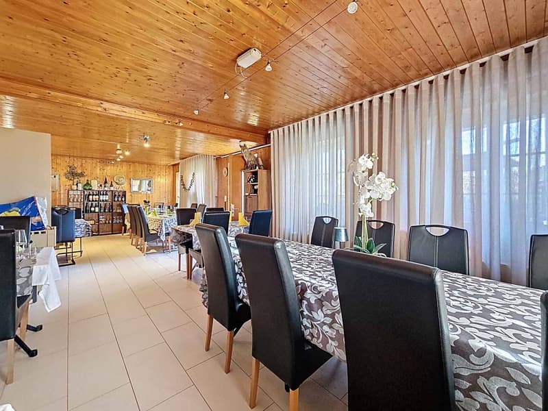 Immeuble d'habitation avec café-restaurant au coeur de la Broye (6)