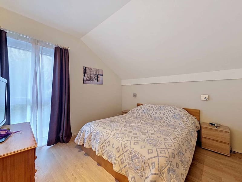Villa de charme de 4.5 pièces au cur d'un cadre verdoyant (6)