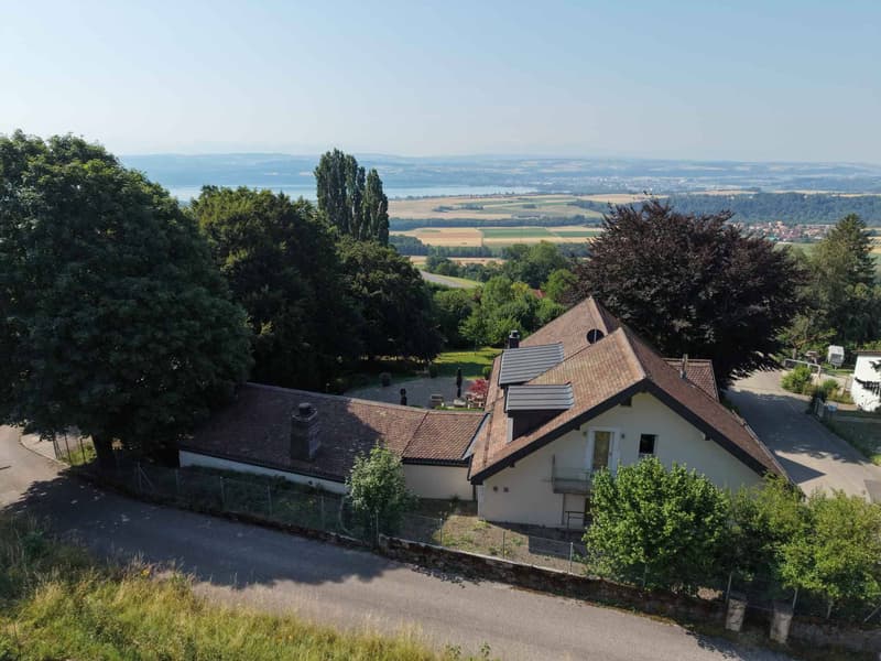 Grande propriété avec vue lac (1)