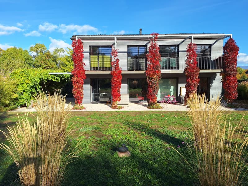 VILLA CONTEMPORAINE MINERGIE DANS UN ENVIRONNEMENT PRIVILÉGIÉ (2)