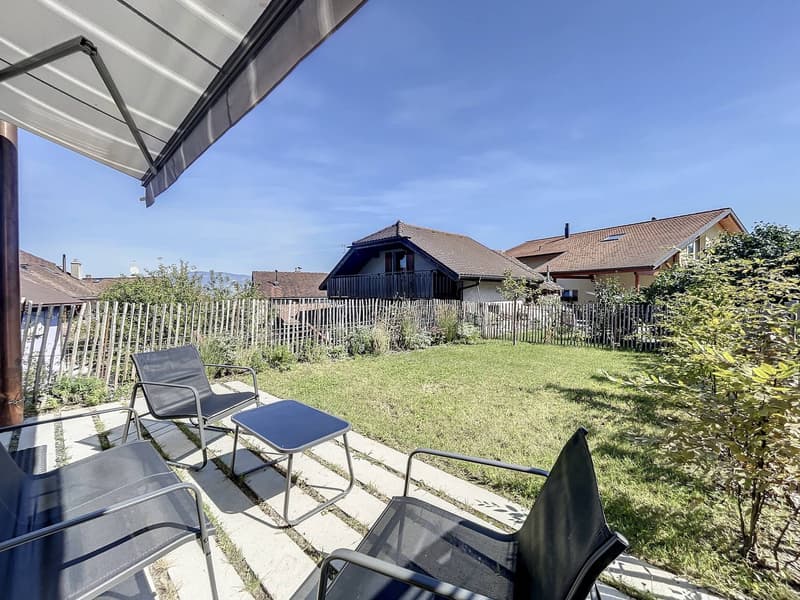 Casa con 2 appartamenti, situata nel cuore del villaggio di Saint-Gingolph (5)