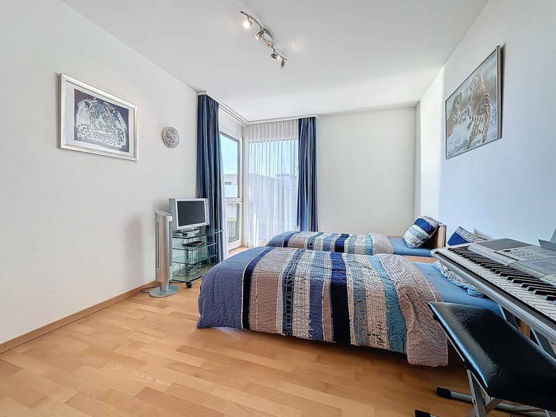 Raro! Appartamento di 5.5 locali con vista superba sul lago (8)