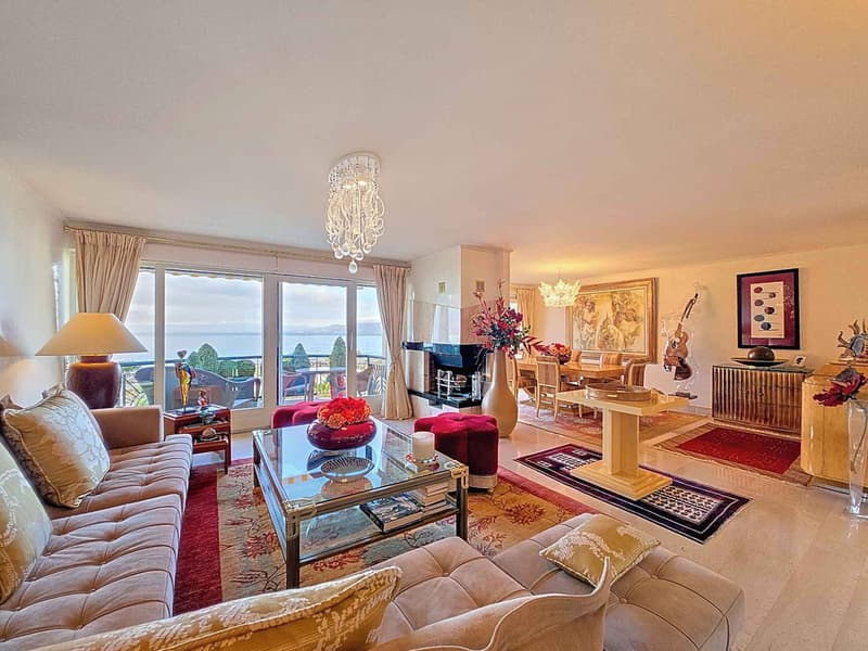 Splendide appartement en première ligne du lac Léman avec une vue exceptionnelle? (4)