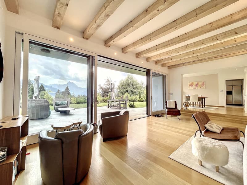 Somptueux chalet avec piscine et vue imprenable sur les Dents-du-Midi (2)