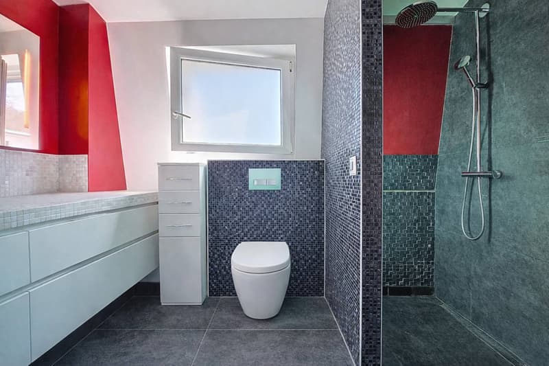 Bright attic apartment with breathtaking view of the lake (9)